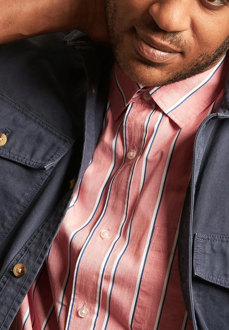 Banana Republic Untucked Standard-Fit Perfect Poplin Shirt 4 Banana Republic Untucked Standard-Fit Perfect Poplin Shirt - Image 2