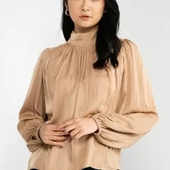 Banana Republic Slit Back Blousant Sleeves Blouse