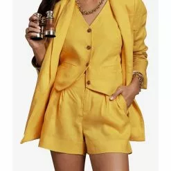 Banana Republic Pleated Linen Shorts