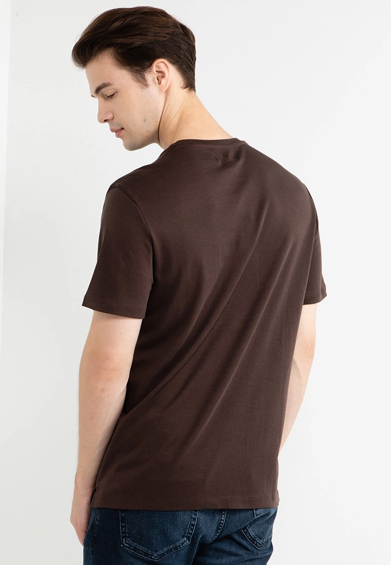 Banana Republic Luxury-Touch Performance T-Shirt 4 Banana Republic Luxury-Touch Performance T-Shirt - Image 2