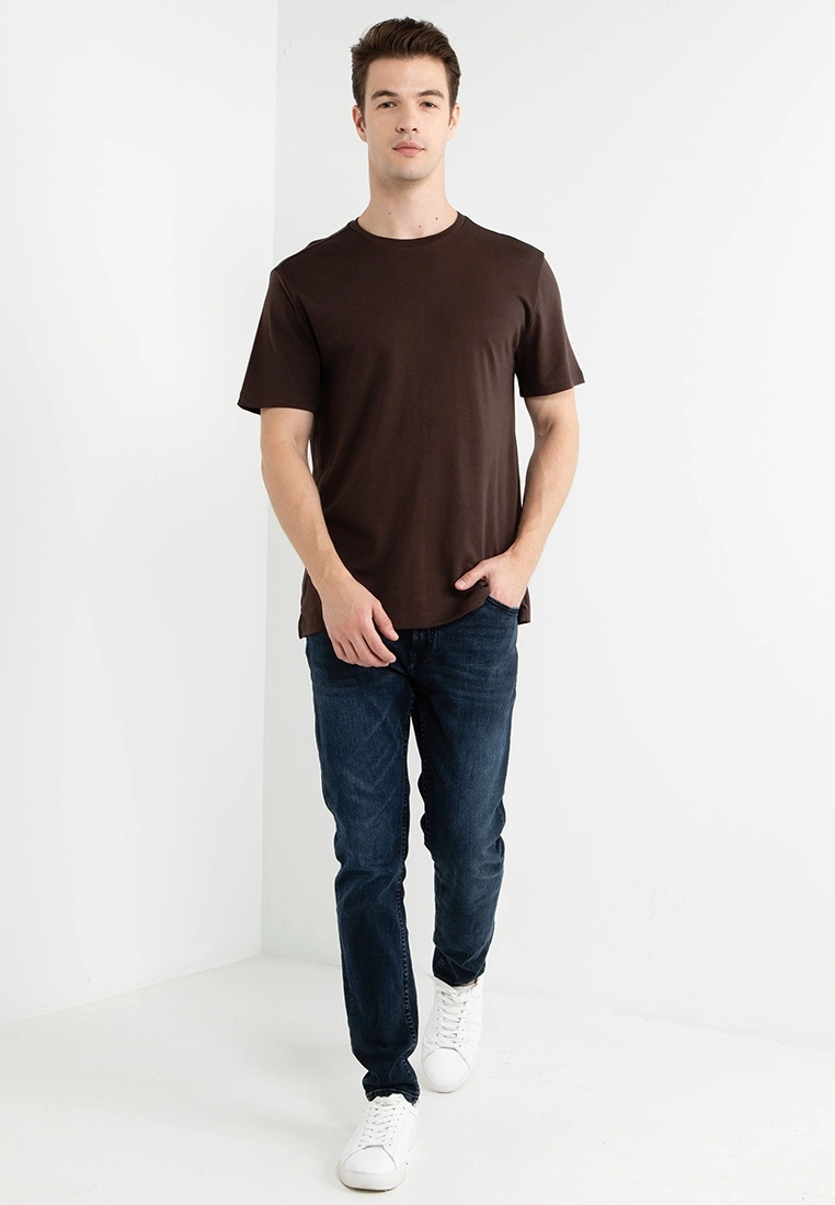 Banana Republic Luxury-Touch Performance T-Shirt 6 Banana Republic Luxury-Touch Performance T-Shirt - Image 4