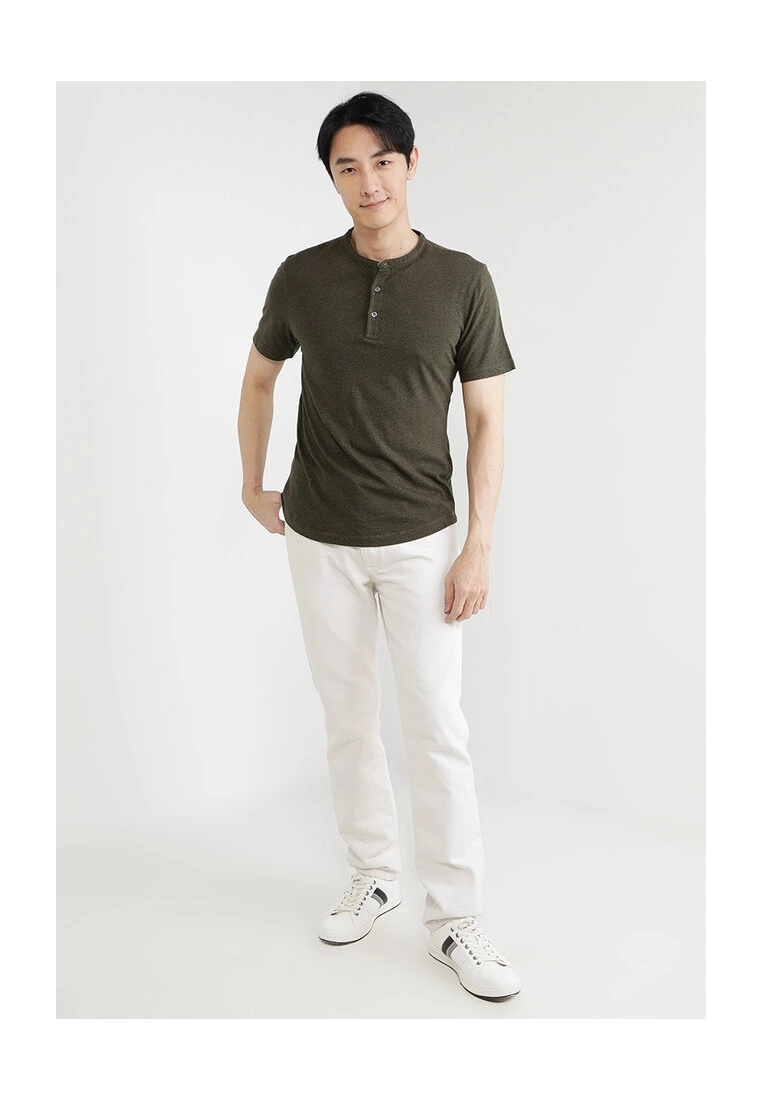 Banana Republic Soft Wash Henley T-Shirt 6 Banana Republic Soft Wash Henley T-Shirt - Image 4