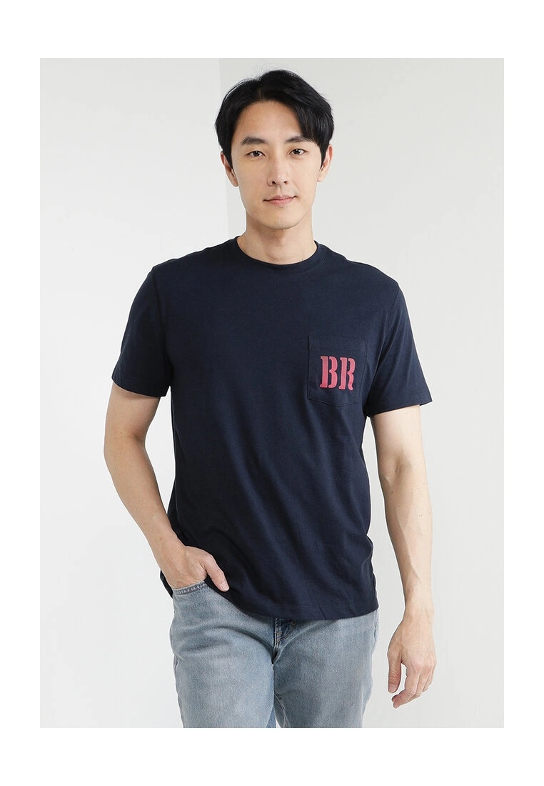 Banana Republic Pocket Graphic Tee 3 Banana Republic Pocket Graphic Tee