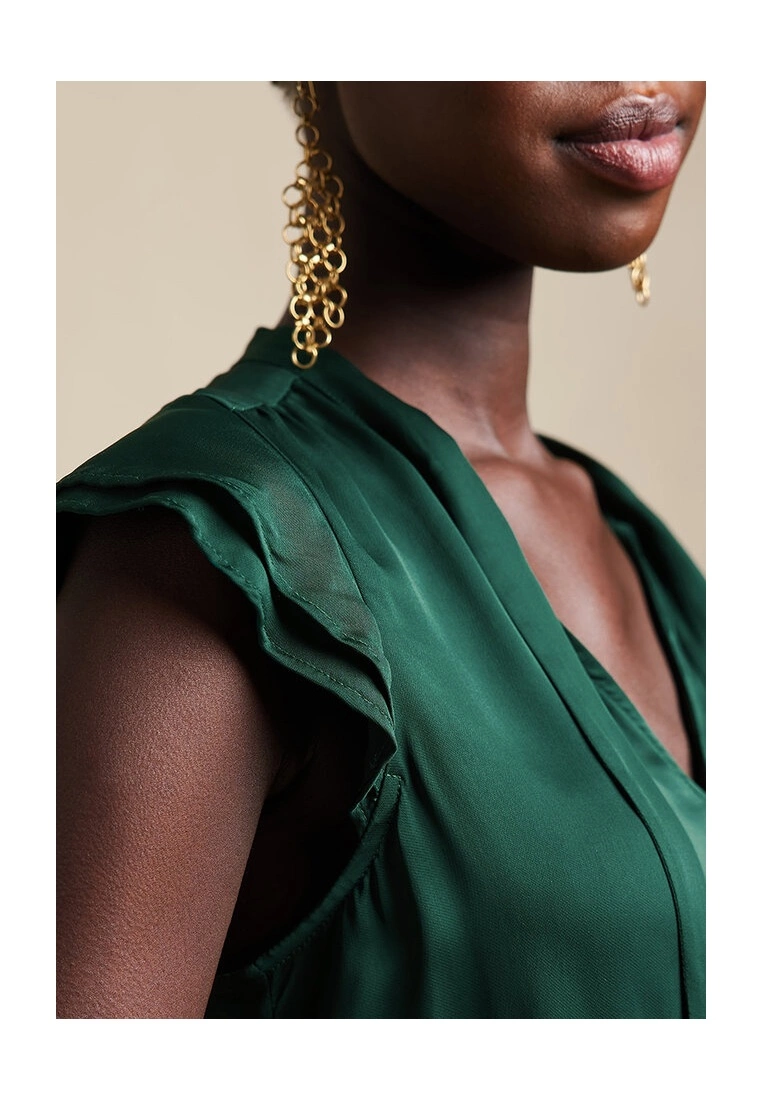 Banana Republic Flutter Sleeve Top 5 Banana Republic Flutter Sleeve Top - Image 3