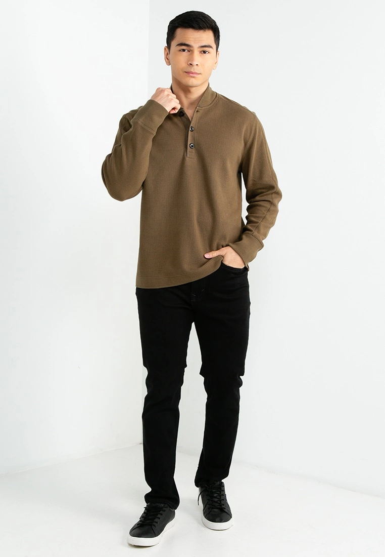 Banana Republic Ski Thermal Waffle Sweater 6 Banana Republic Ski Thermal Waffle Sweater - Image 4