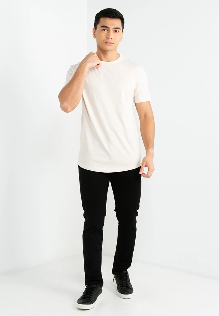 Banana Republic Organic Softwash Curved Hem Tee 6 Banana Republic Organic Softwash Curved Hem Tee - Image 4