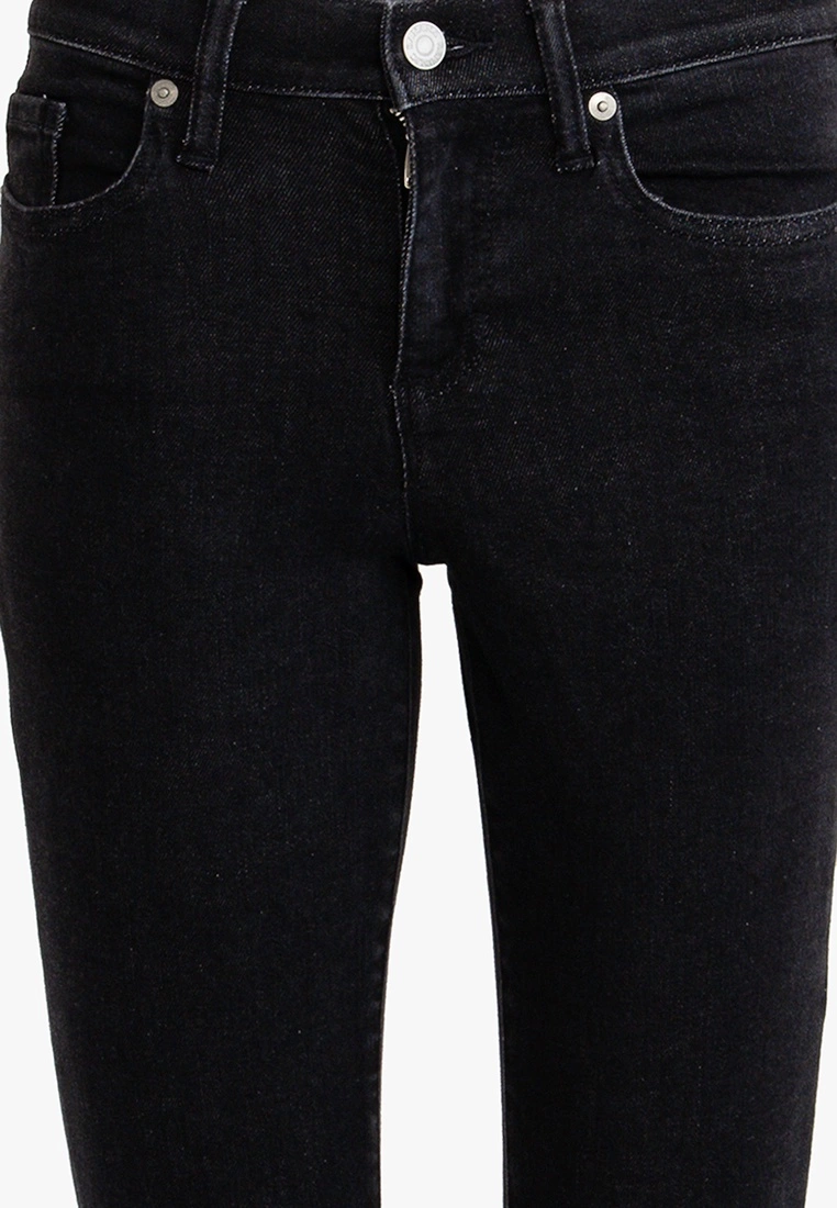 Banana Republic New House Skinny Jeans 5 Banana Republic New House Skinny Jeans - Image 3