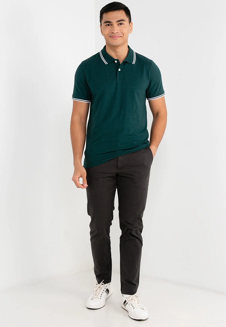 Banana Republic Slim Lived-In Chino Pants 6 Banana Republic Slim Lived-In Chino Pants - Image 4