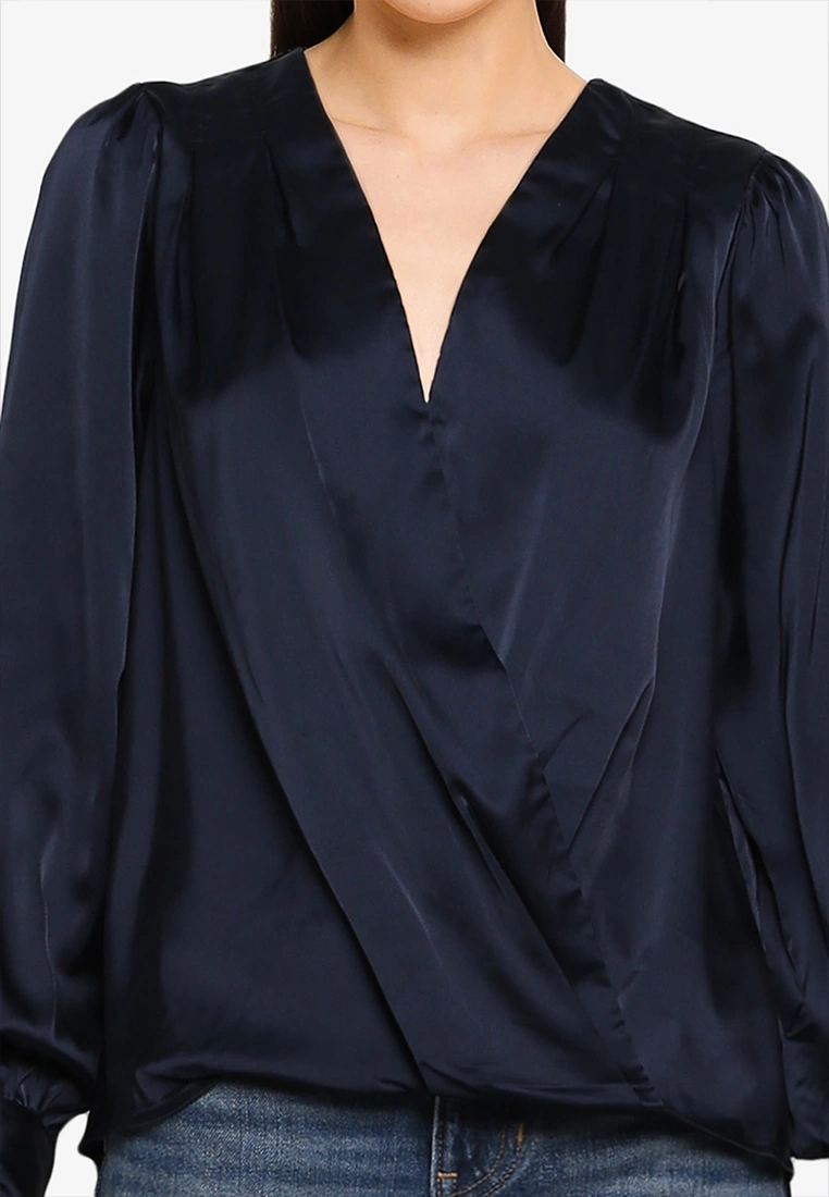 Banana Republic V Ls S Wrap Front Tunic 5 Banana Republic V Ls S Wrap Front Tunic - Image 3