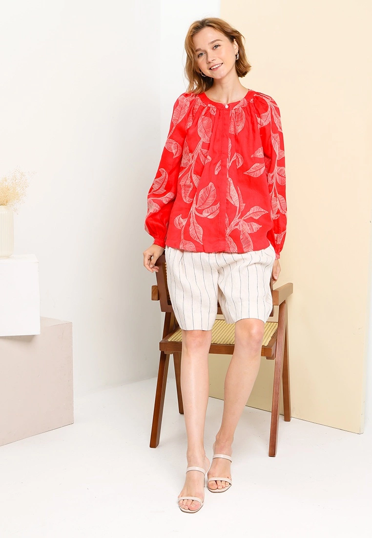 Banana Republic Ls All Over Embroidered Top 10 Banana Republic Ls All Over Embroidered Top - Image 8