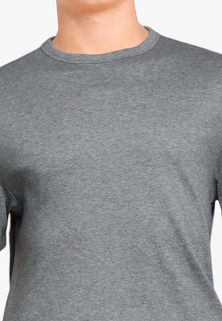 Banana Republic Luxury Touch Performance T-Shirt 5 Banana Republic Luxury Touch Performance T-Shirt - Image 3