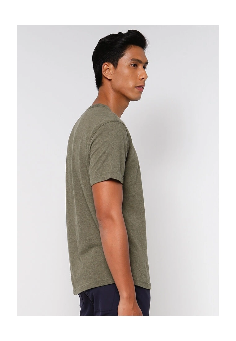 Banana Republic I Logo Sum Organic Softwash Curved Hem Tee 4 Banana Republic I Logo Sum Organic Softwash Curved Hem Tee - Image 2