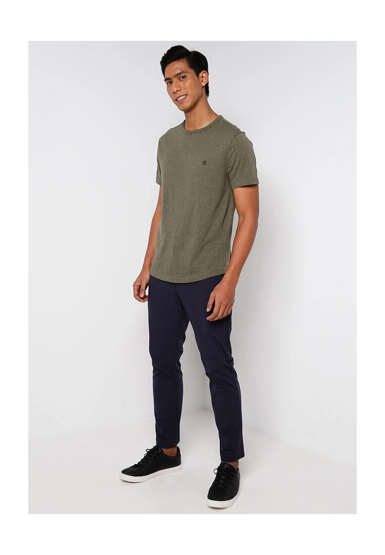 Banana Republic I Logo Sum Organic Softwash Curved Hem Tee 6 Banana Republic I Logo Sum Organic Softwash Curved Hem Tee - Image 4