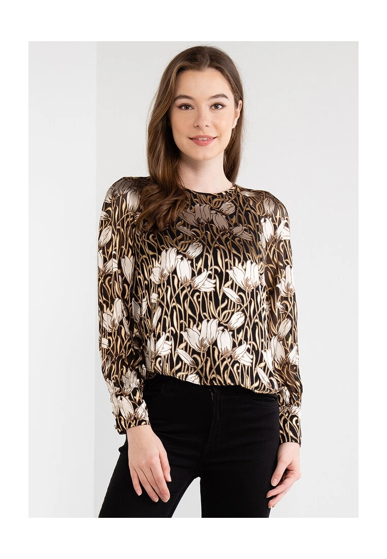 Banana Republic Slit Sleeves Blouse 3 Banana Republic Slit Sleeves Blouse