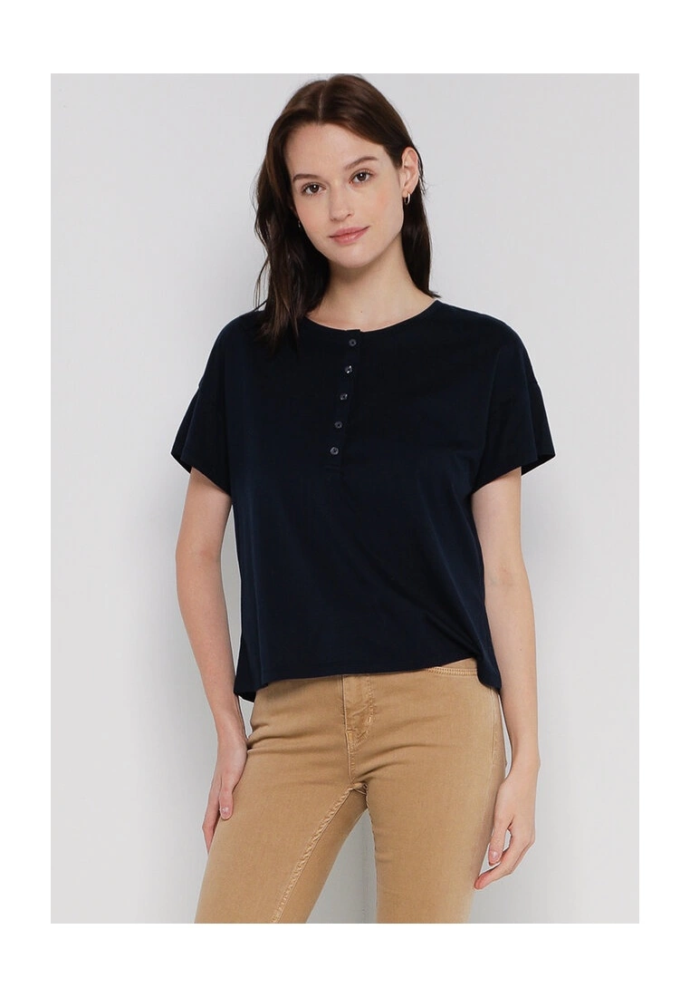 Banana Republic Short Sleeves Supima Boxy Henley Top 3 Banana Republic Short Sleeves Supima Boxy Henley Top
