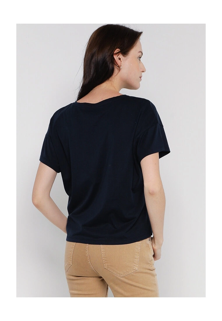 Banana Republic Short Sleeves Supima Boxy Henley Top 4 Banana Republic Short Sleeves Supima Boxy Henley Top - Image 2