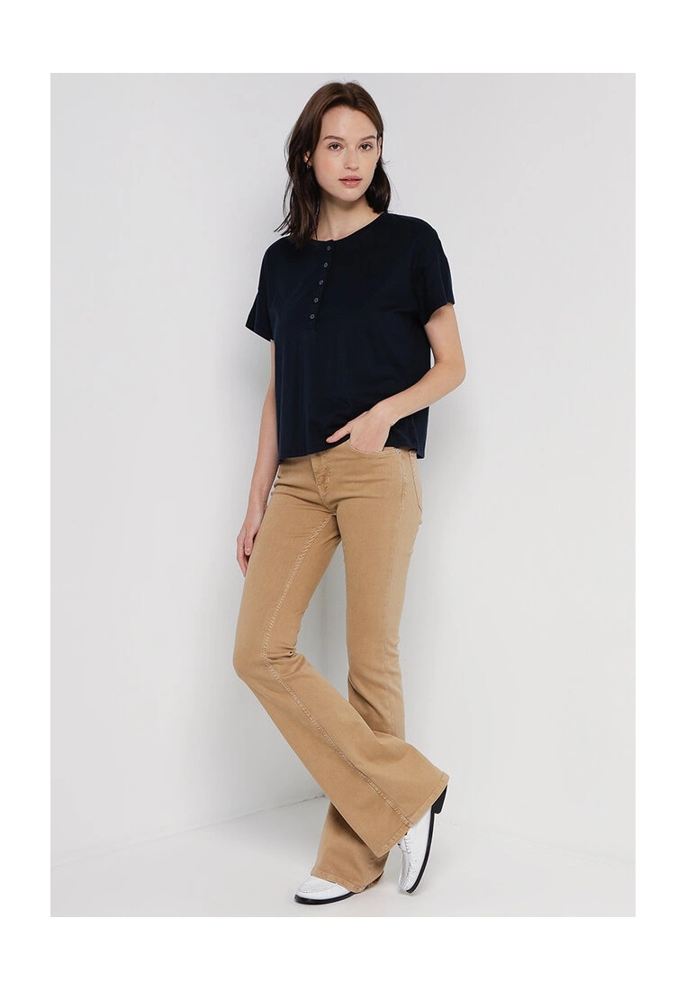 Banana Republic Short Sleeves Supima Boxy Henley Top 6 Banana Republic Short Sleeves Supima Boxy Henley Top - Image 4